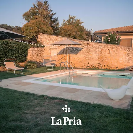 Фермерский дом La Pria Wine