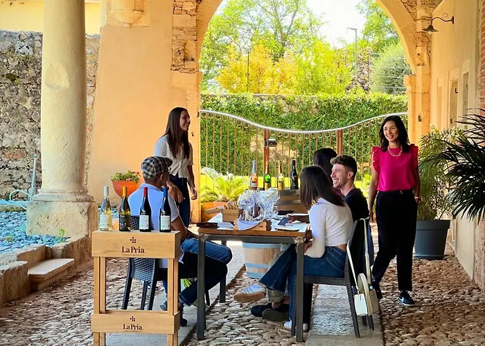 La Pria Wine Фермерский дом *