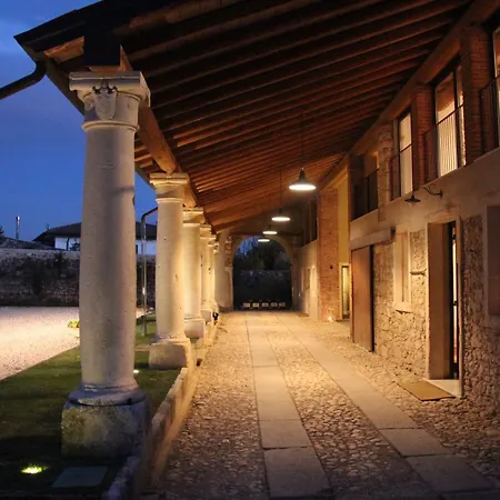 Gospodarstwo agroturystyczne La Pria Wine *